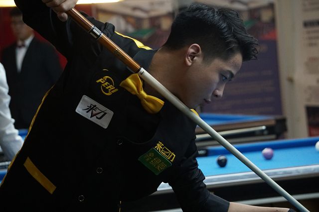 不断撕扯拜 不断撕扯拜